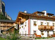 Apartments Larciunëi de sot