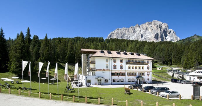 Hotel Sella 