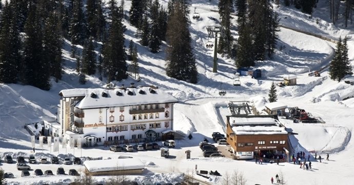 Hotel Sella 