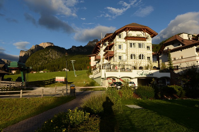 Hotel Acadia - Your Home In The Mountains